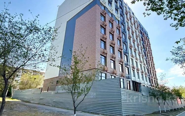 2-бөлмелі пәтер · 72 м² · 2/8 қабат, Ауэзова 54а, бағасы: 26.5 млн ₸ в Атырау — фото 2