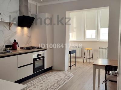 1-комнатная квартира · 61 м² · 6/9 этаж, Жарбосынова 71 за 260 000 〒 в Атырау