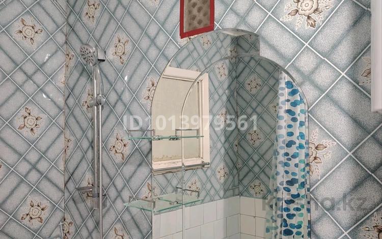 3-комнатная квартира · 58 м² · 5/5 этаж, Чернышевского 114/1 — Аян пассаж за 90 000 ₸ в Темиртау — фото 2