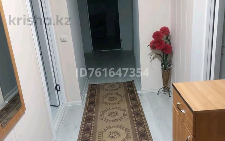 Үйдің бір бөлігі · 3 бөлме · 70 м² · 4 жүзд., 1 ш/а, бағасы: 21 млн ₸ в Актобе, мкр 5 — фото 2