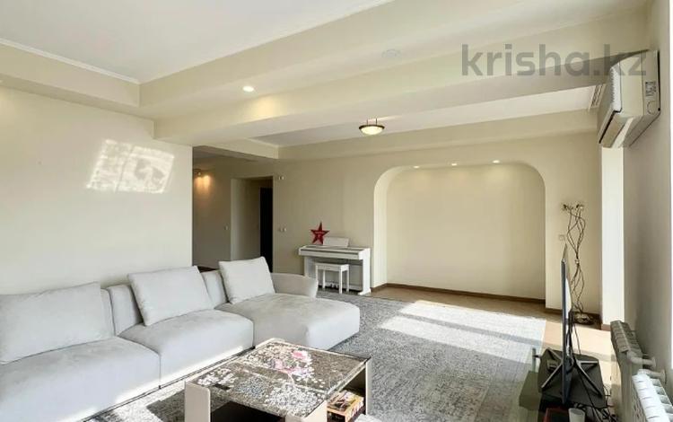 5-комнатная квартира · 211 м² · 4/5 этаж, Тулебаева — Кабанбай батыра за 260 млн ₸ в Алматы, Медеуский р-н — фото 27