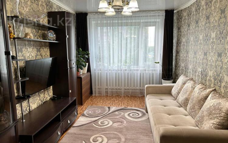 3-комнатная квартира · 65 м² · 5/5 этаж, Ауэзова за ~ 25.5 млн 〒 в Петропавловске — фото 2