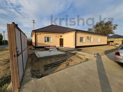 Отдельный дом • 6 комнат • 220 м² • 10 сот., Кожагулова (Автодорожников) 32 за 35 млн 〒 в Кульсары