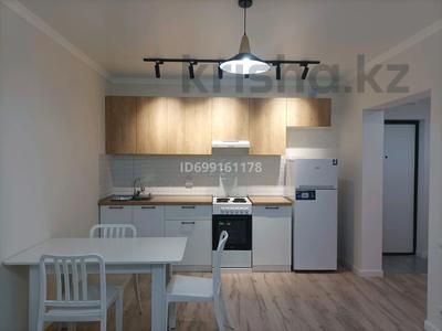 Аренда квартир в Астане: 2-комнатная квартира · 41.3 м² · 2/16 этаж · помесячно, Абикена Бектурова 11 за 210 000 〒 2-комнатная квартира · 41.3 м² · 2/16 этаж · помесячно, Абикена Бектурова 11 за 210 000 〒 в Астане, Нура р-н