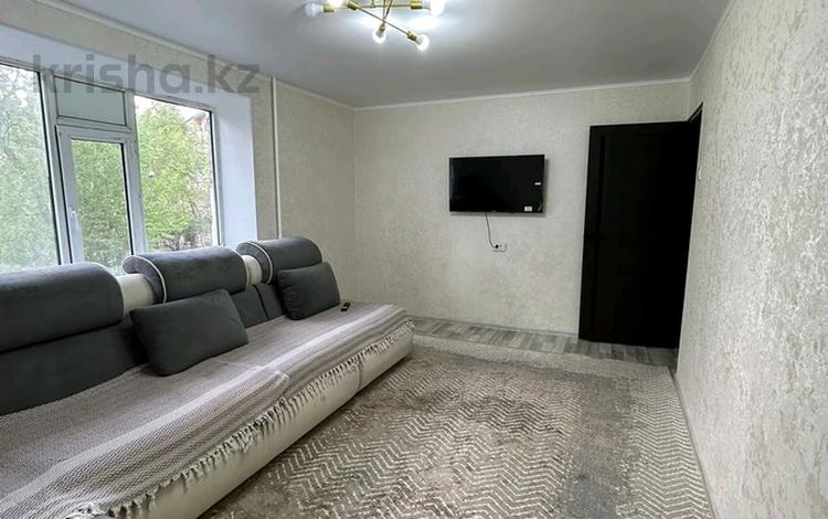 2-комнатная квартира · 50 м² · 2/5 этаж, Мкр.Самал 14 за 17.5 млн 〒 в Талдыкоргане, мкр Самал — фото 2