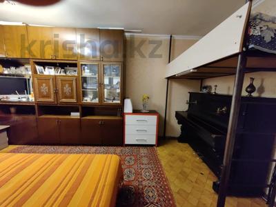 2-бөлмелі пәтер · 51 м² · 1/5 қабат, Ақсай-3Б ш/а., бағасы: 31.5 млн ₸ в Алматы, Ауэзовский р-н