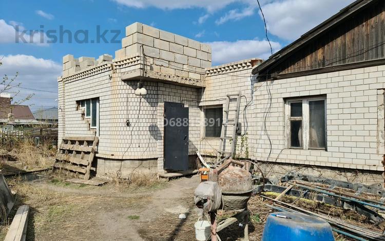 Отдельный дом · 3 комнаты · 95 м² · 7.5 сот., Бухар жирау (1мая) 175/2 — Луначарского за 43 млн ₸ в Павлодаре — фото 2