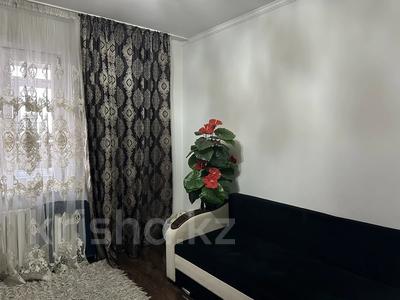 2-бөлмелі пәтер, 68 м², 9/9 қабат, мкр Аксай-1А 34, бағасы: 30 млн 〒 в Алматы, Ауэзовский р-н