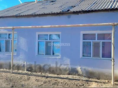 Отдельный дом · 6 комнат · 1200 м² · 12 сот., Махамбетов 25 — Еламан магазин. за 16 млн 〒 в Тасбогете