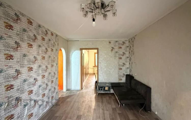 2-комнатная квартира · 44.4 м² · 5/5 этаж, Абая за 13.5 млн ₸ в Уральске — фото 2