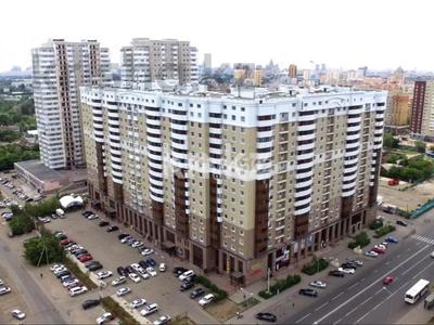 2-комнатная квартира · 70 м² · 14/20 этаж, Иманова 26 — Валиханова за 18 000 ₸ в Астане, р-н Байконур