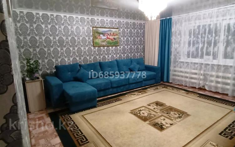 Отдельный дом • 3 комнаты • 95 м² • 6.5 сот., Ландышеаая 64 за 11 млн 〒 в Павлодаре — фото 2