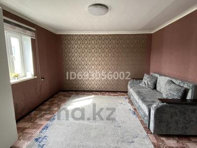 Отдельный дом • 2 комнаты • 800 м² • 8 сот., Муратты за 7 млн 〒 в Семее