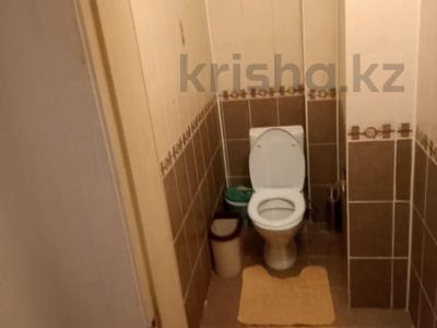 2-комнатная квартира · 57 м² · 8/9 этаж, мкр Мамыр-4 за 220 000 〒 в Алматы, Ауэзовский р-н