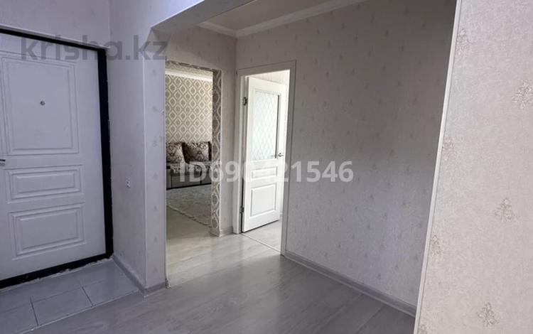 4-бөлмелі пәтер · 96 м² · 2/5 қабат, Балапанова 5б, бағасы: 36.3 млн ₸ в Талдыкоргане, мкр Жана Гарышкер — фото 2