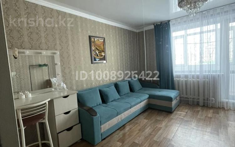 2-комнатная квартира · 42 м² · 5/10 этаж, мкр Юго-Восток, Мкр Гульдер 1 — Рядом с нормой за 180 000 ₸ в Караганде, Казыбек би р-н — фото 2
