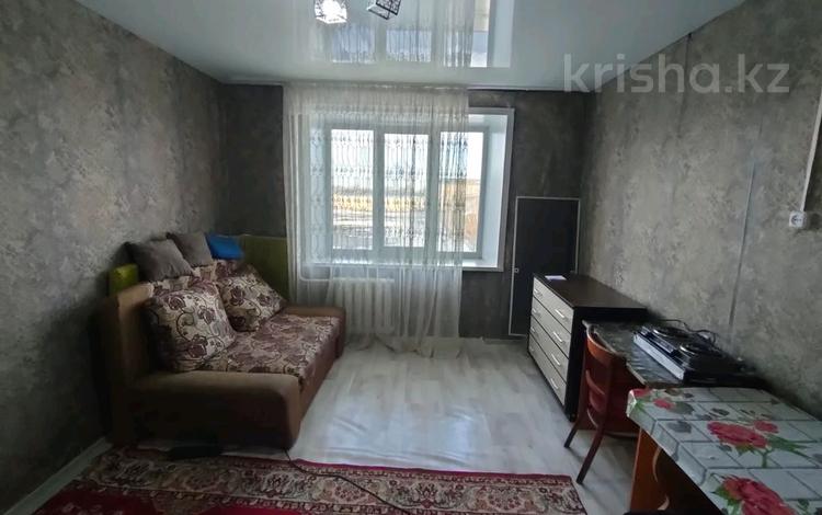 1-комнатная квартира, 14 м², 4/5 этаж, валиханова за 4.3 млн 〒 в Петропавловске — фото 2