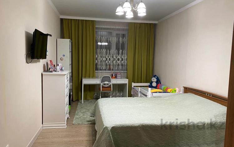 2-бөлмелі пәтер · 76.7 м² · 5/5 қабат, Науырызбая Батыра 77, бағасы: 32 млн ₸ в Кокшетау — фото 3