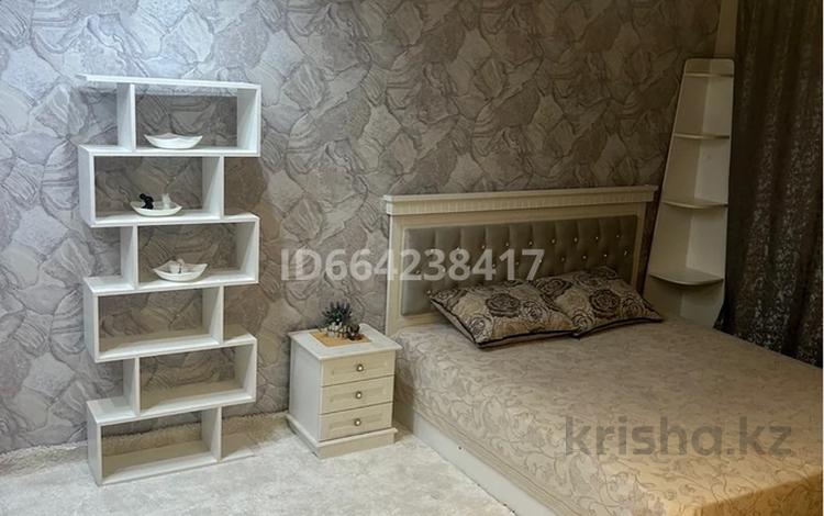 1-комнатная квартира · 42 м² · 3/5 этаж, мкр Новый Город, Нуркена Абдирова 44 — Гоголя за 9 000 〒 в Караганде, Казыбек би р-н — фото 13
