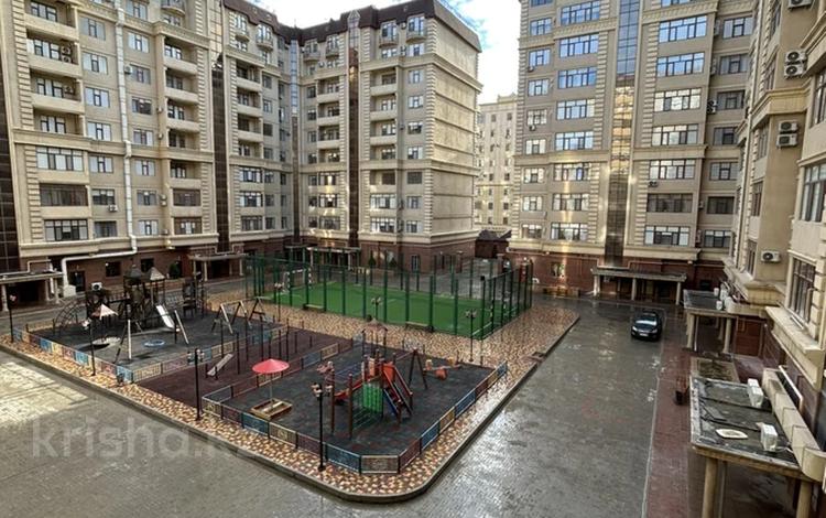 3-комнатная квартира, 100 м², 3/10 этаж, 17-й мкр 103