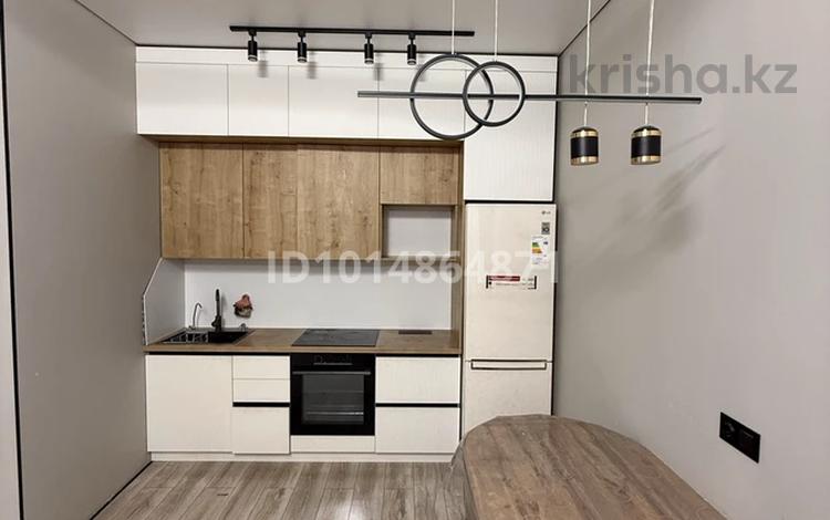 2-комнатная квартира · 44 м² · 3/10 этаж, Орынбор 13 — Орынбор и Бокейхана за 320 000 ₸ в Астане, Есильский р-н — фото 2