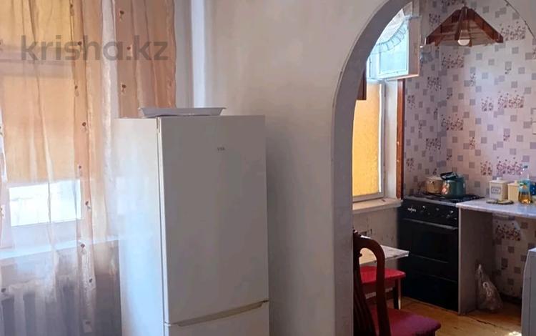 2-бөлмелі пәтер · 45 м² · 2/5 қабат, 4 мкр 1 — Катюша, бағасы: 100 000 ₸ в Таразе — фото 2