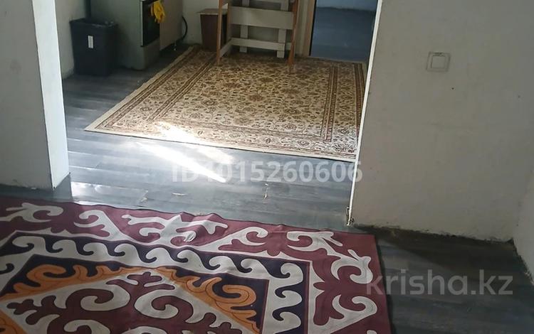 Часть дома · 3 комнаты · 80 м² · 80 сот., мкр Теректы, Мкр Теректы ул Курлыс 4 за 120 000 ₸ в Алматы, Алатауский р-н — фото 2