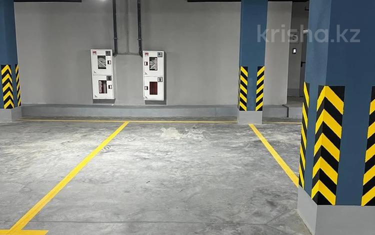 Паркинг · 20 м² · Аль-Фараби 69B за 50 000 〒 в Алматы, Бостандыкский р-н — фото 2