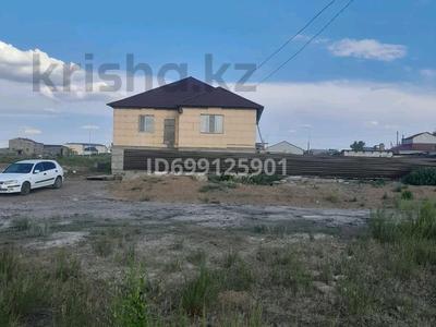 Отдельный дом · 7 комнат · 300 м² · 10 сот., Майкудук, Майкудук, мкр Шахтёрский 33 — Квартал 11 дом 33 за 30 млн 〒 в Караганде, Алихана Бокейханова р-н