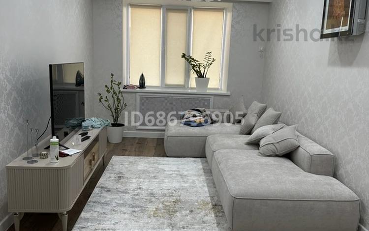 2-комнатная квартира, 69 м², 4/5 этаж, мкр. Алтын орда, ​Батыс 2 микрорайон 5к