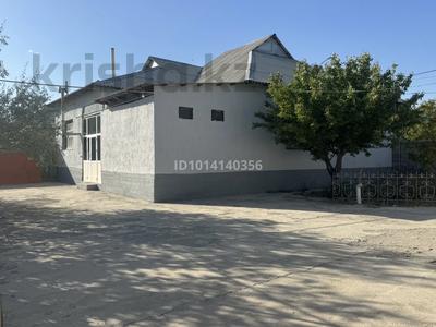 Отдельный дом · 5 комнат · 200 м² · 10 сот., Сапарбай болыс 2/12 — 23 школа за 26 млн ₸ в Туркестане