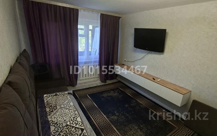 2-бөлмелі пәтер · 48 м² · 3/5 қабат, 30-шағынаудан, Мкр Юго-Восток, 30й микрорайон рыскулова 23 — 81 школа рынок арай, бағасы: 170 000 ₸ в Караганде, Казыбек би р-н — фото 2