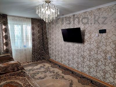 3-комнатная квартира, 63 м², 2/5 этаж, Беркимбаева 186 за 14.5 млн 〒 в Экибастузе