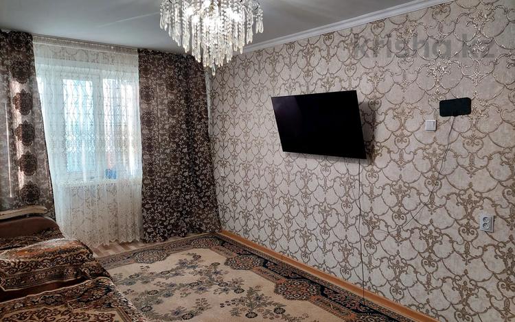 3-комнатная квартира, 63 м², 2/5 этаж, Беркимбаева 186 за 14.5 млн 〒 в Экибастузе — фото 2