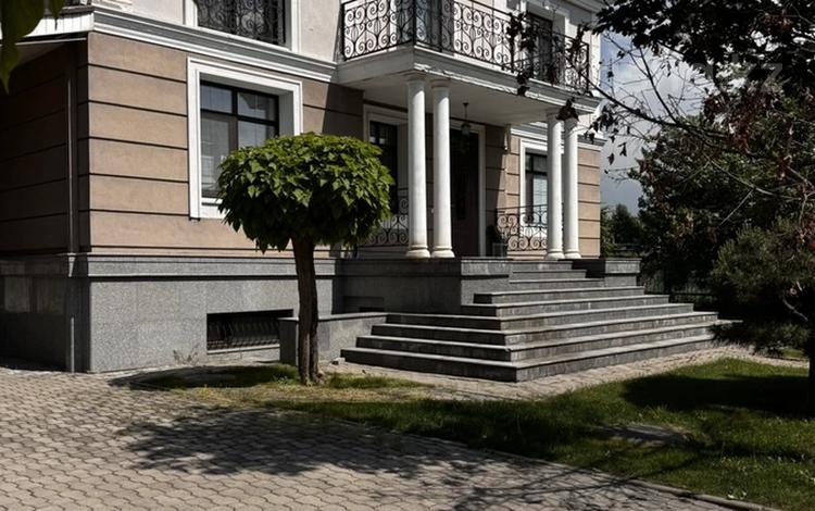 Отдельный дом · 8 комнат · 390 м², мкр Таусамалы 98 за 2.1 млн ₸ в Алматы, Наурызбайский р-н — фото 2