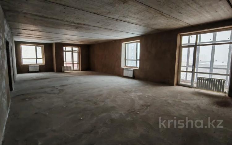4-комнатная квартира · 134.3 м² · 6/6 этаж, мкр Юго-Восток, 137 учетный квартал 787 за 44.5 млн ₸ в Караганде, Казыбек би р-н — фото 4