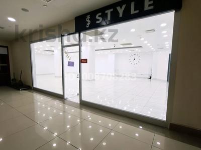 Офисы, магазины и бутики · 200 м² за 600 000 〒 в Актау, 13-й мкр
