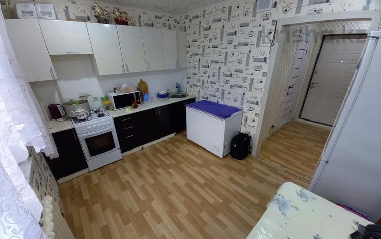 1-комнатная квартира, 35 м², 4/5 этаж, 20мкр за 14.4 млн 〒 в Петропавловске — фото 6