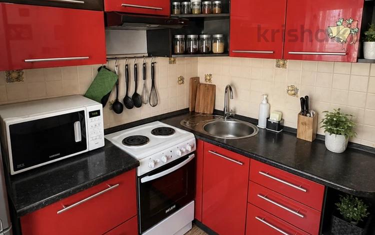 2-комнатная квартира · 41.38 м² · 5/5 этаж, Кабанбай батыра 128 за 16 млн ₸ в Усть-Каменогорске, Ульбинский — фото 2
