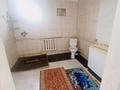 Часть дома · 4 комнаты · 150 м² · 10 сот., Самал 10/26 — Жолға жақын мектеп садик үйдің жанында за 15 млн 〒 в Батыре — фото 5