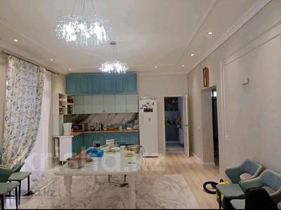 Отдельный дом · 4 комнаты · 180 м² · 10 сот., Жибек жолы 8 за 65 млн 〒 в Талдыкоргане