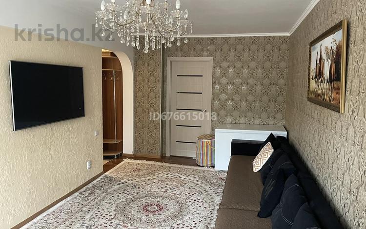 2-комнатная квартира, 45 м², 1/5 этаж, Мухамеджанова 7 за 13 млн 〒 в Балхаше — фото 2