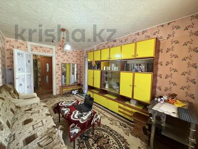 2-бөлмелі пәтер · 43 м² · 1/5 қабат, Сейфуллина 63, бағасы: 9.5 млн ₸ в Жезказгане