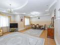 5-комнатная квартира, 192 м², 2/3 этаж, Кабанбай батыра 18 за 100 млн 〒 в Астане, Есильский р-н