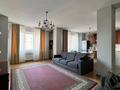 2-бөлмелі пәтер · 85 м² · 8/36 қабат, Кабанбай батыра 11, бағасы: 400 000 ₸ в Астане, Есильский р-н