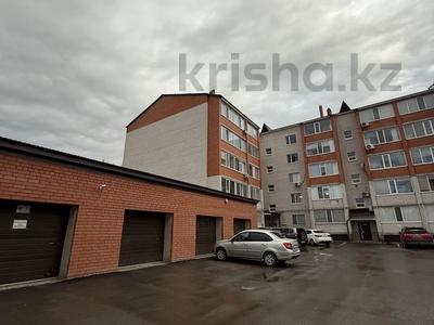 3-комнатная квартира · 135 м² · 1/5 этаж, мкр Северо-Восток, Циолковский 5а за 32 млн ₸ в Уральске