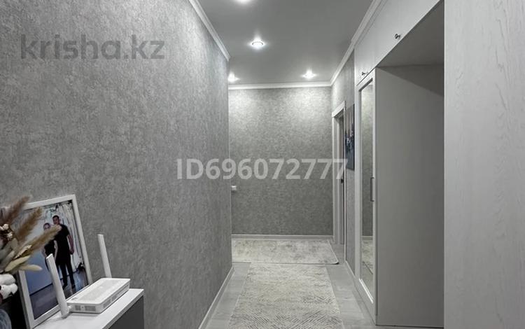 2-комнатная квартира · 70 м² · 7/9 этаж, Абая 244 — Абая 244 за 37.5 млн 〒 в Уральске — фото 3