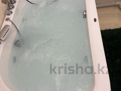 2-комнатная квартира · 60 м² · 11/12 этаж, 11 улица — Возле актимат за 230 000 〒 в Туркестане