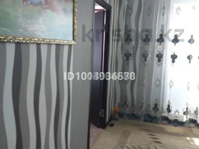 3-бөлмелі пәтер · 62 м² · 5/5 қабат, Бауыржан Момышулы 19 — Казпочта, бағасы: 10 млн ₸ в Аксу