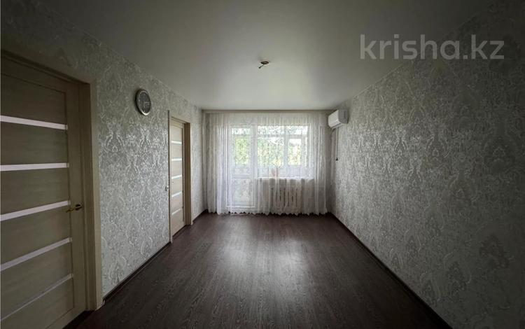 4-бөлмелі пәтер · 62 м² · 5/5 қабат, 6 мкр., бағасы: 11 млн ₸ в Темиртау — фото 2